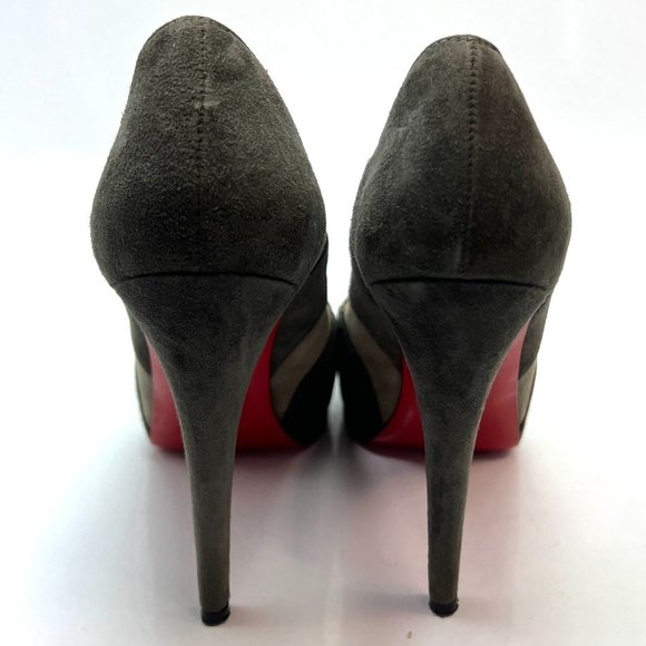 🌷❤️🔥SPRING SALE 🔥 FINAL PRICE🌷💥Christian Louboutin Gray Khaki Heels 37.5 - Picture 4 of 5